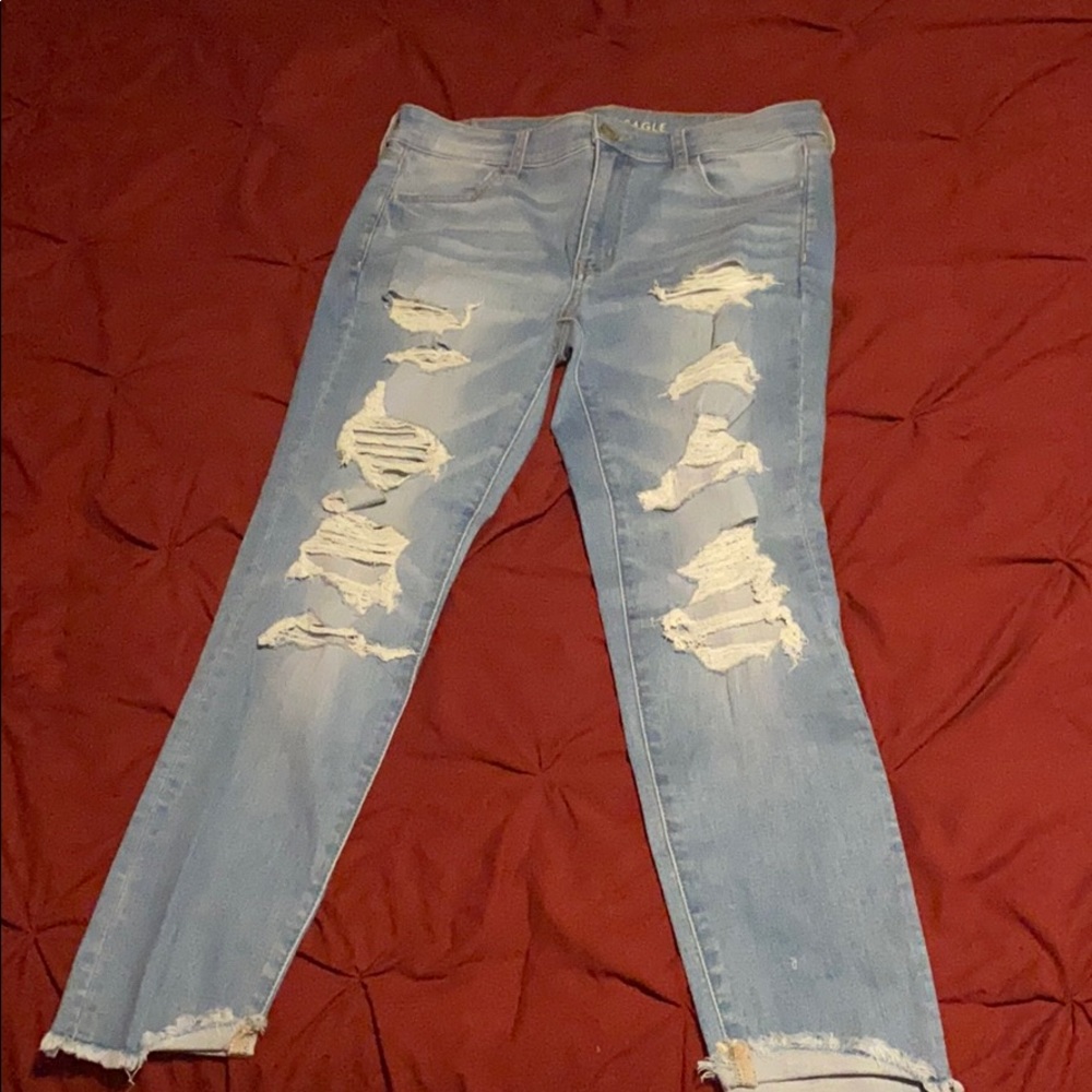Women’s ripped jeans